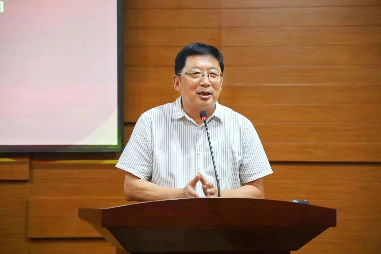 威廉希尔中文网站