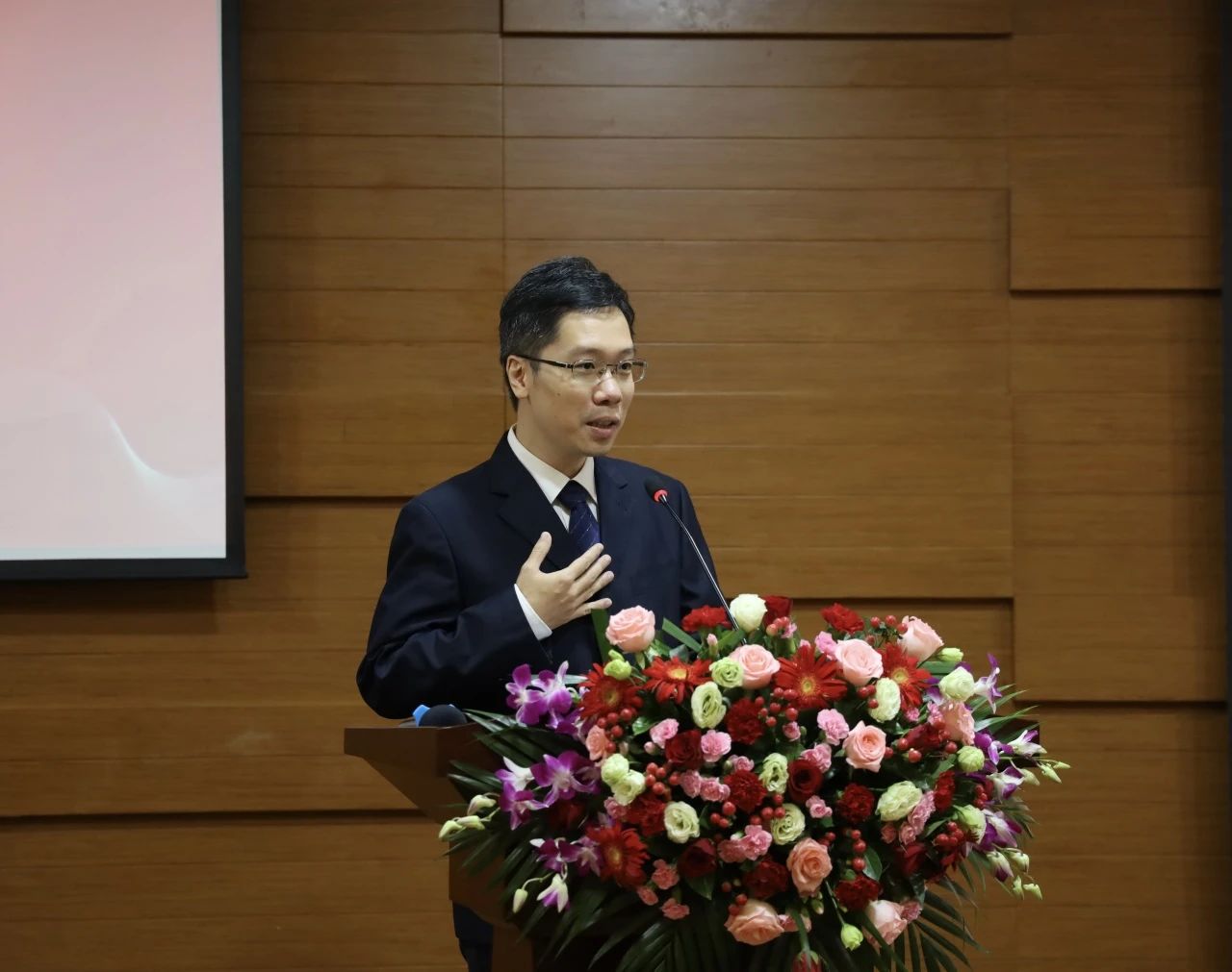 威廉希尔中文网站