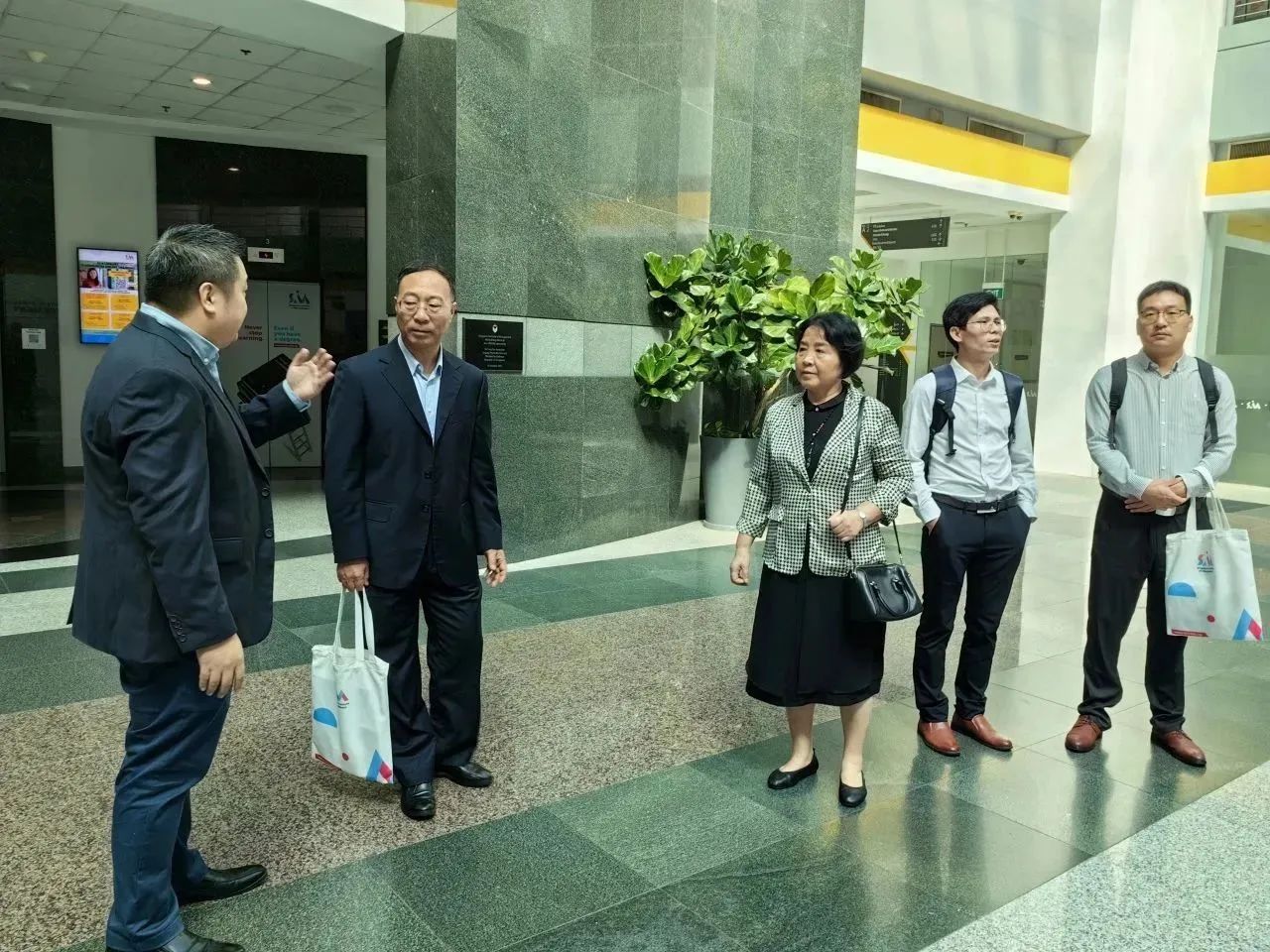 威廉希尔中文网站