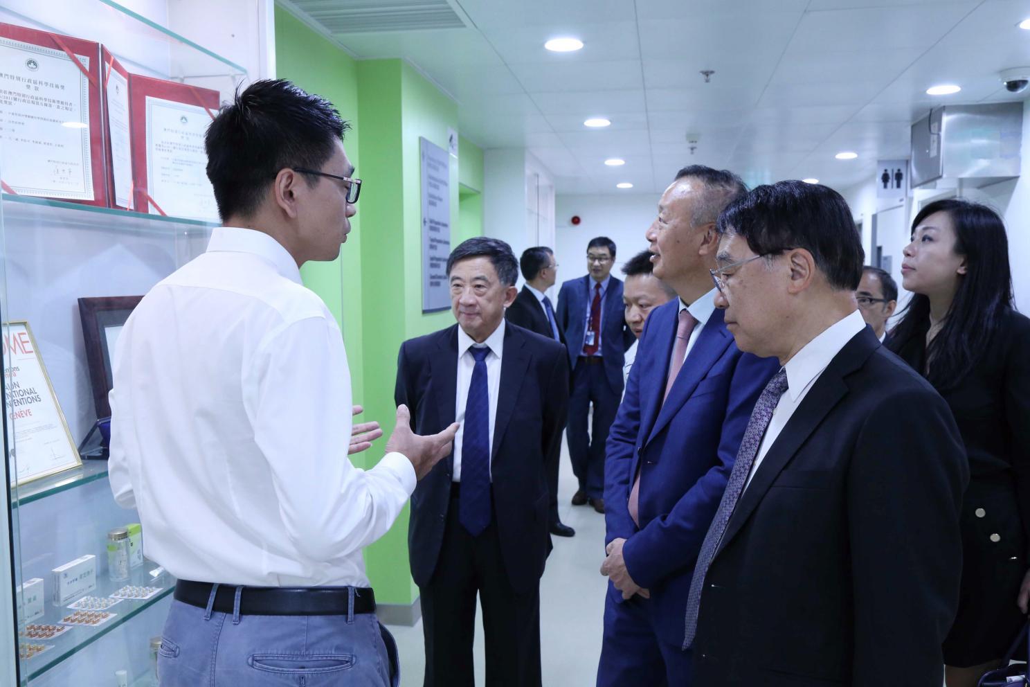 威廉希尔中文网站